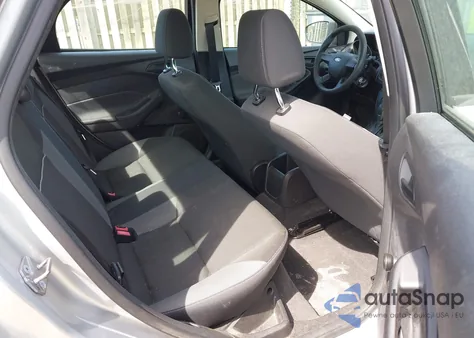 2014 Ford Focus S z USA, uszkodzony, nr VIN 1FADP3E20EL298571